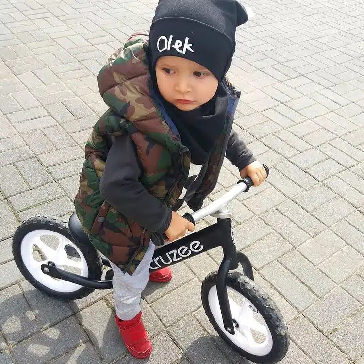 Cruzee 12 Balance Bike In Black Xchange Sports